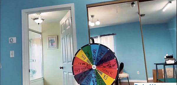  Best friends play the wheel challenge